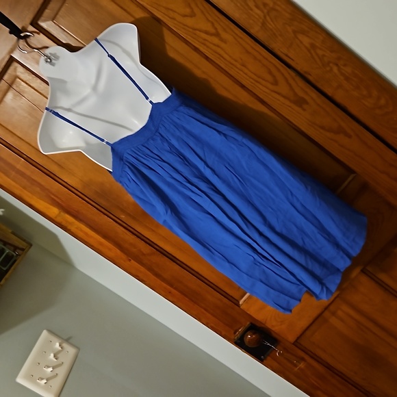 Dress NWOT - Picture 2 of 6